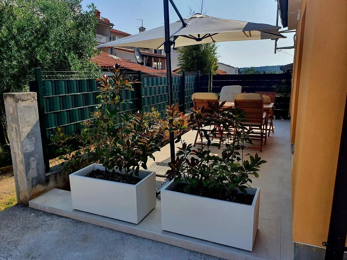Apartment Blue Pula, New, Family Friendly, Comfortable, Free Parking And Wifi 0*, Pula Croatia